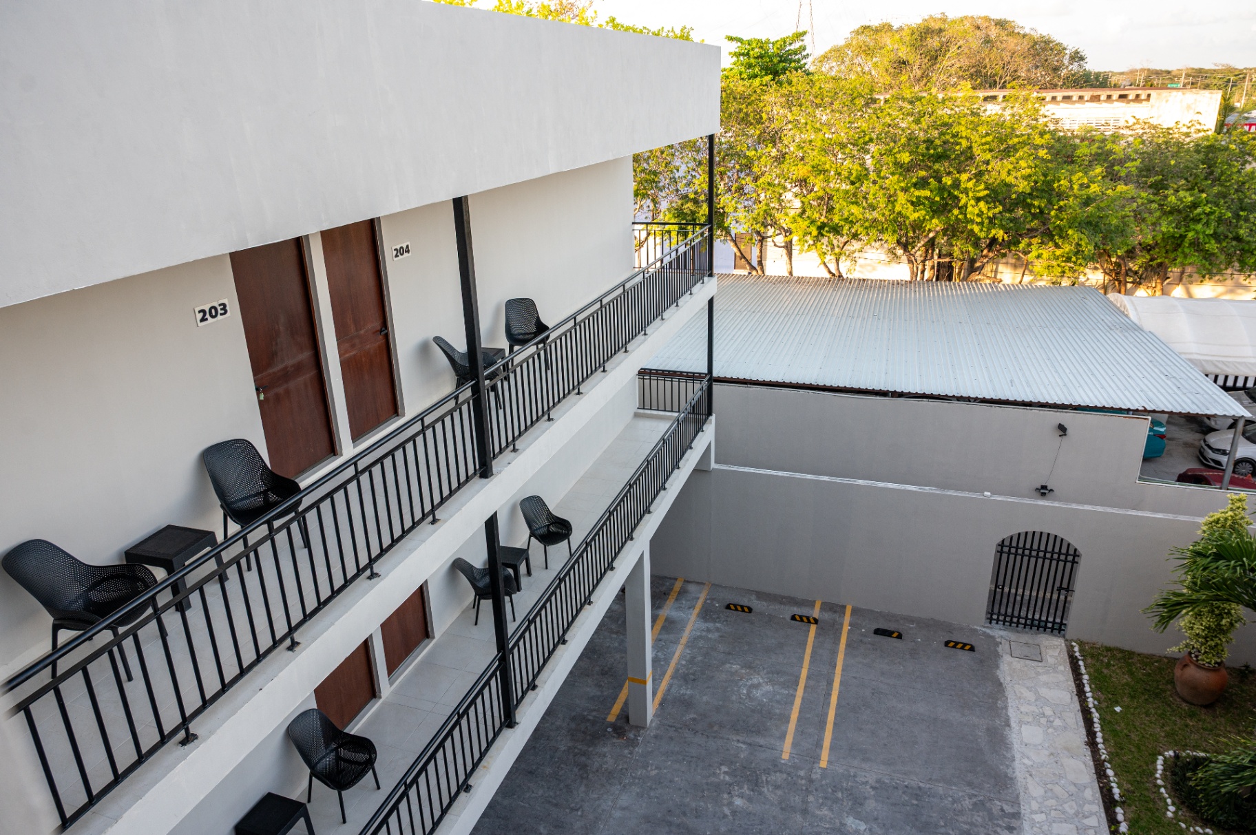 Exterior & common areas 2